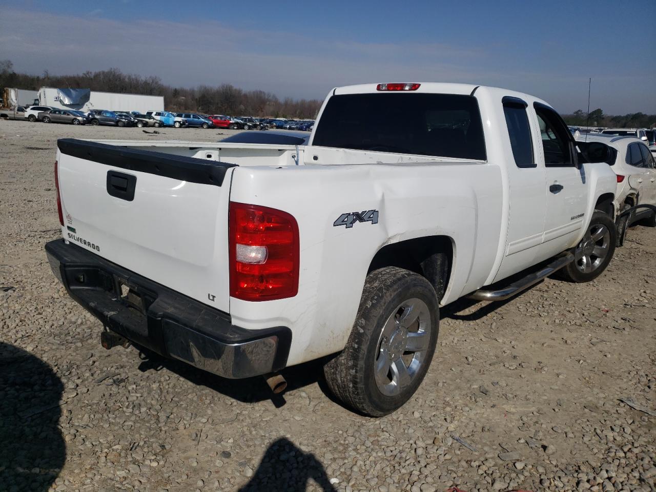 Photo 4 from auction – 2010 CHEVROLET SILVERADO with VIN 1GCSKSE30AZ186444