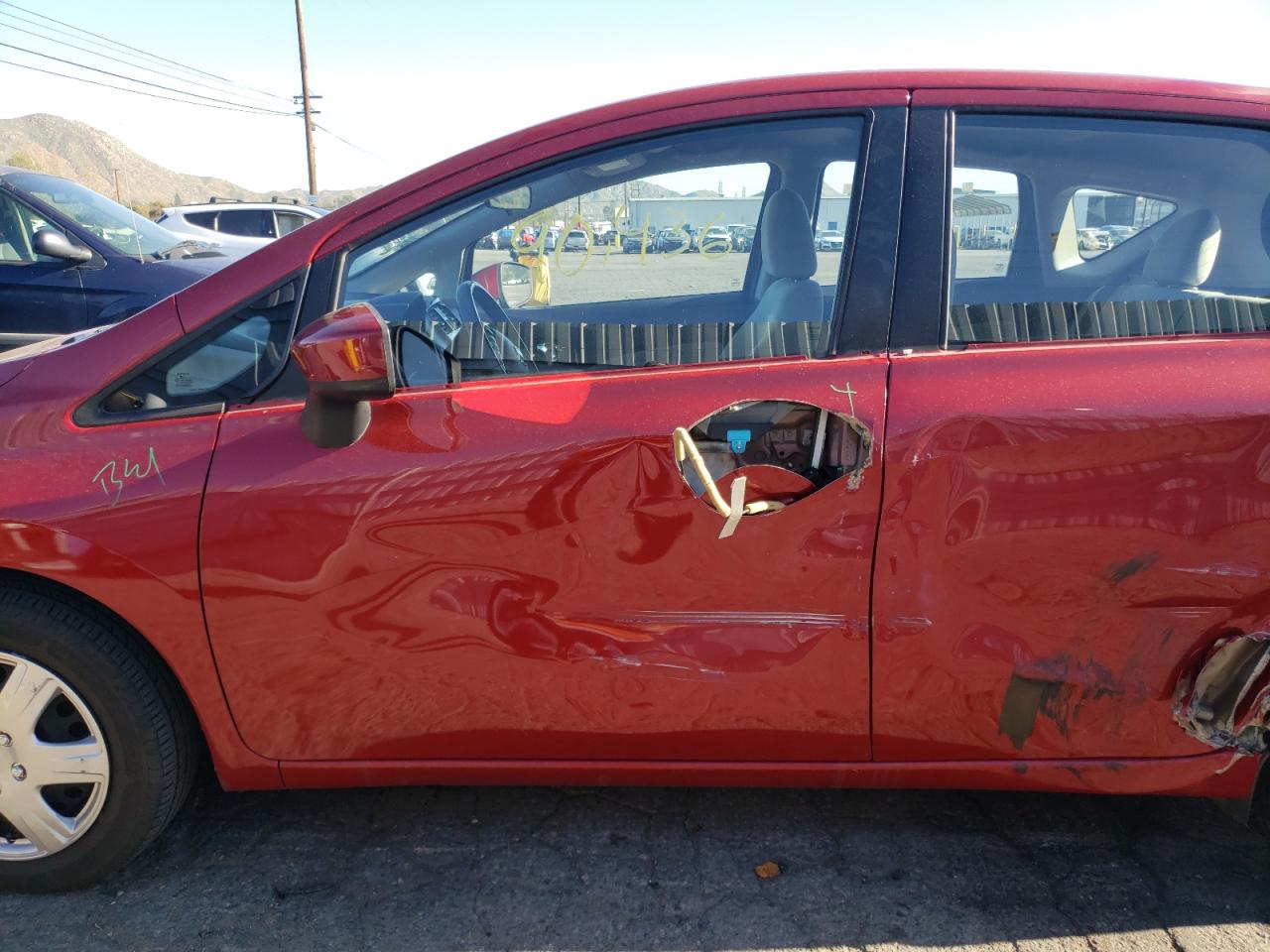 Photo 9 from auction – 2015 NISSAN VERSA NOTE with VIN 3N1CE2CP0FL351816
