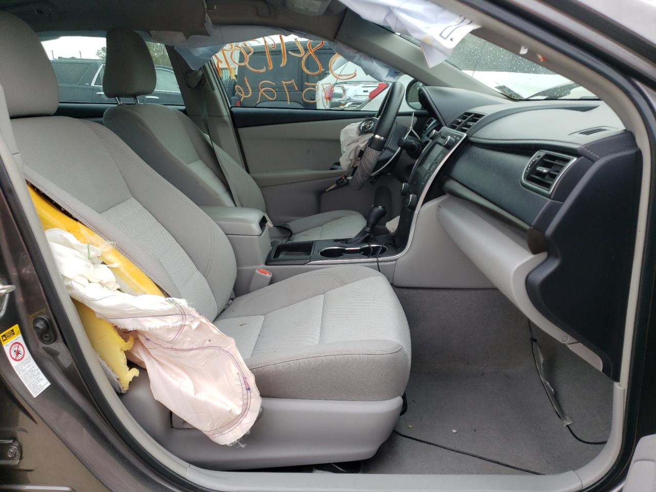 Photo 5 from auction – 2015 TOYOTA CAMRY LE with VIN 4T4BF1FK0FR457321