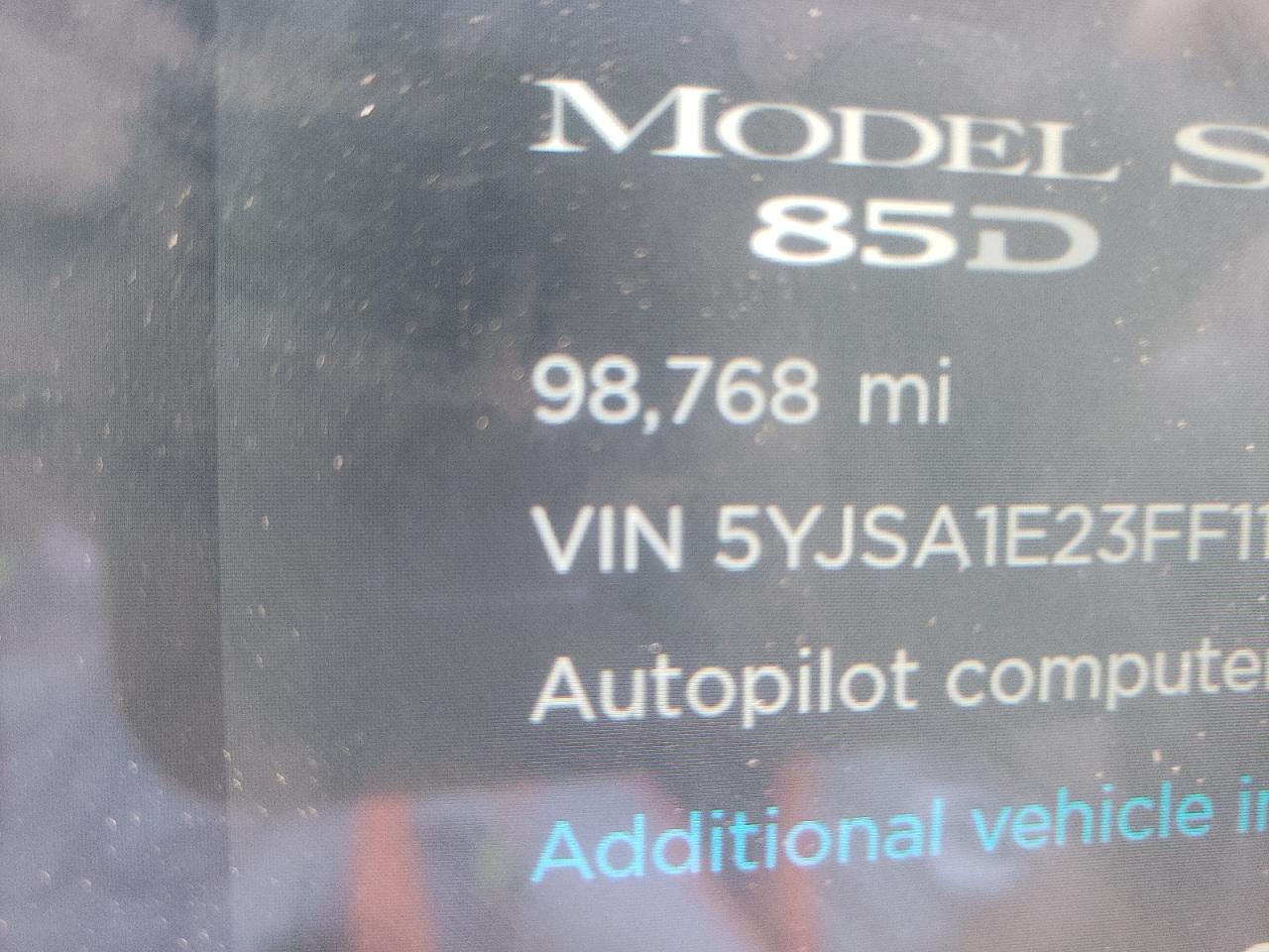 Photo 8 from auction – 2015 TESLA MODEL S with VIN 5YJSA1E23FF112081