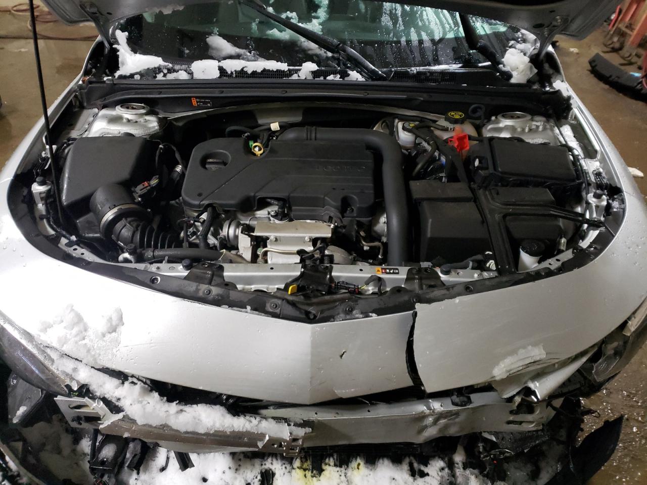 Photo 7 from auction – 2019 CHEVROLET MALIBU LT with VIN 1G1ZD5ST2KF209412