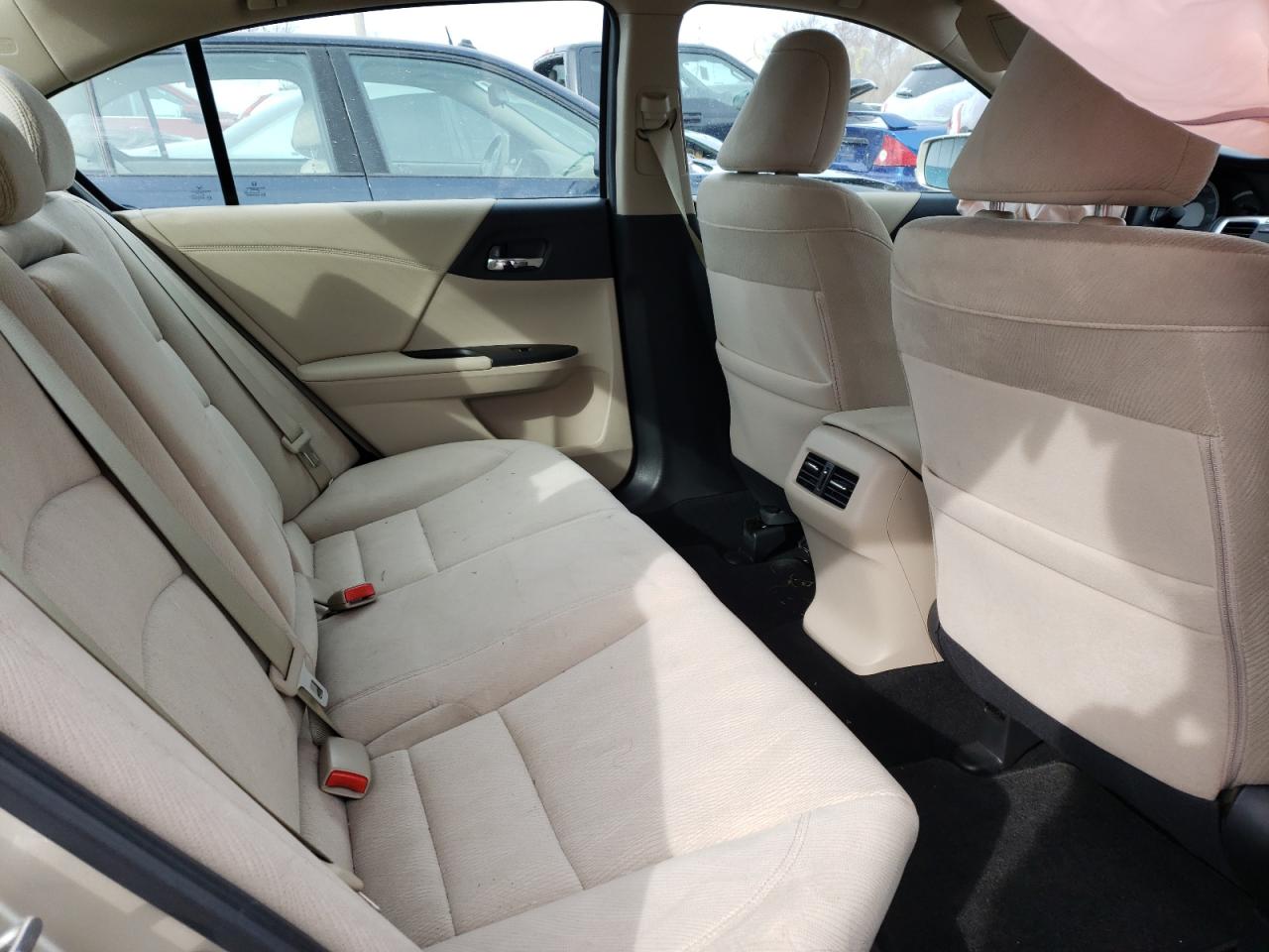 Photo 6 from auction – 2015 HONDA ACCORD EX with VIN 1HGCR2F75FA180440
