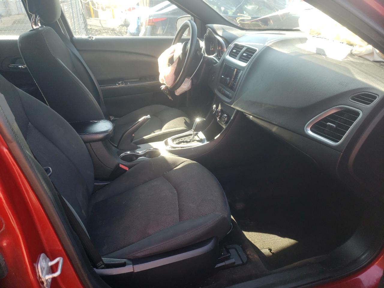 Photo 5 from auction – 2014 DODGE AVENGER SE with VIN 1C3CDZAB3EN225565
