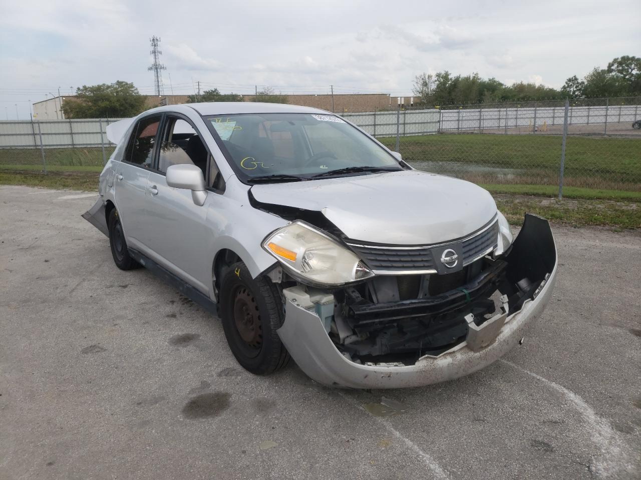 NISSAN VERSA S 2009 with VIN 3N1BC11E59L407816 - Photo from auction