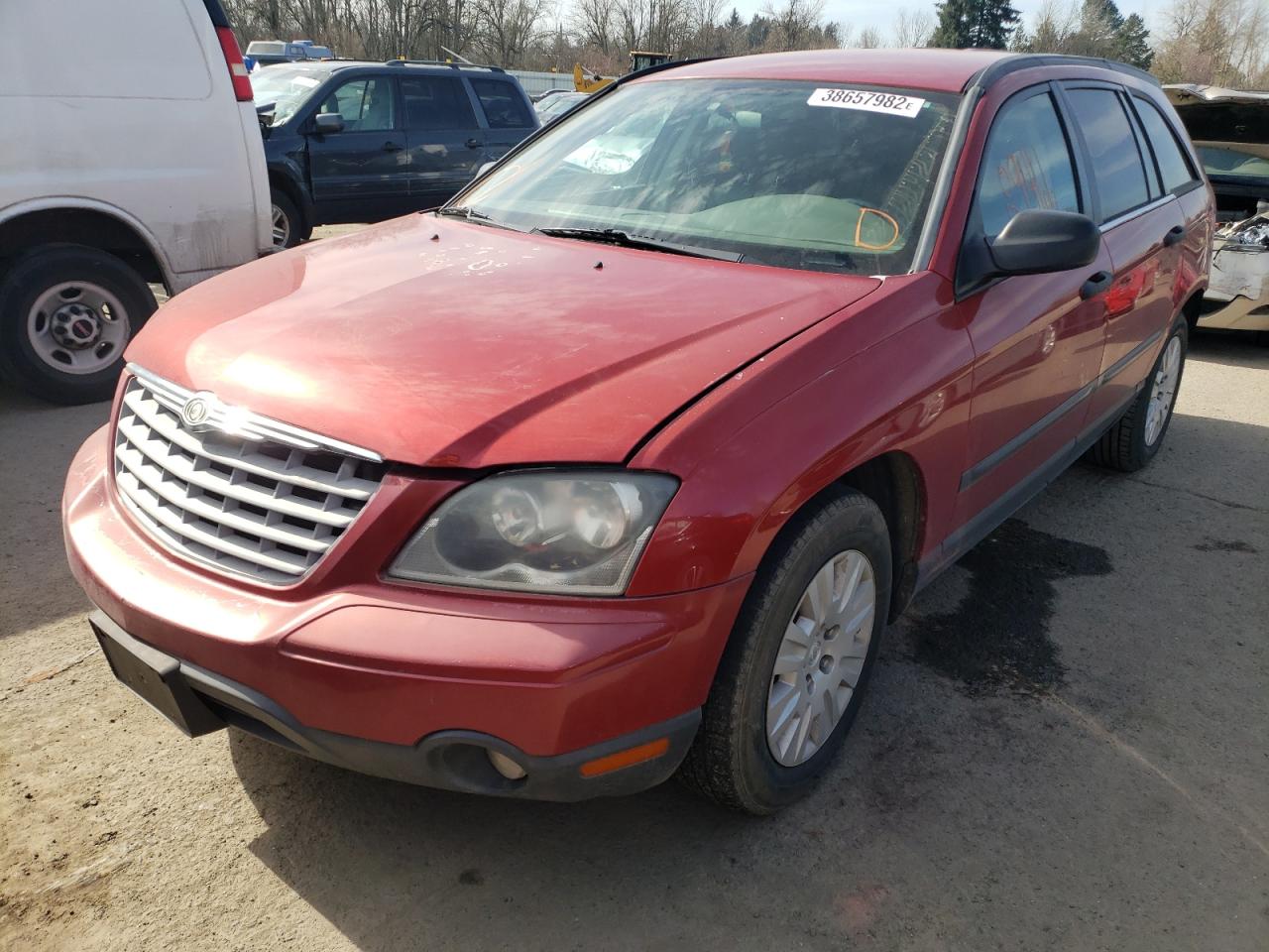 Photo 2 from auction – 2005 CHRYSLER PACIFICA with VIN 2C4GM48L65R381455