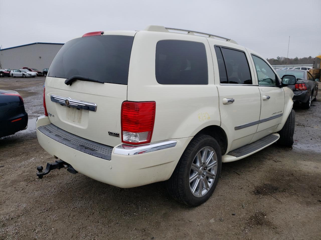 Photo 4 from auction – 2008 CHRYSLER ASPEN LIMI with VIN 1A8HW58218F122937