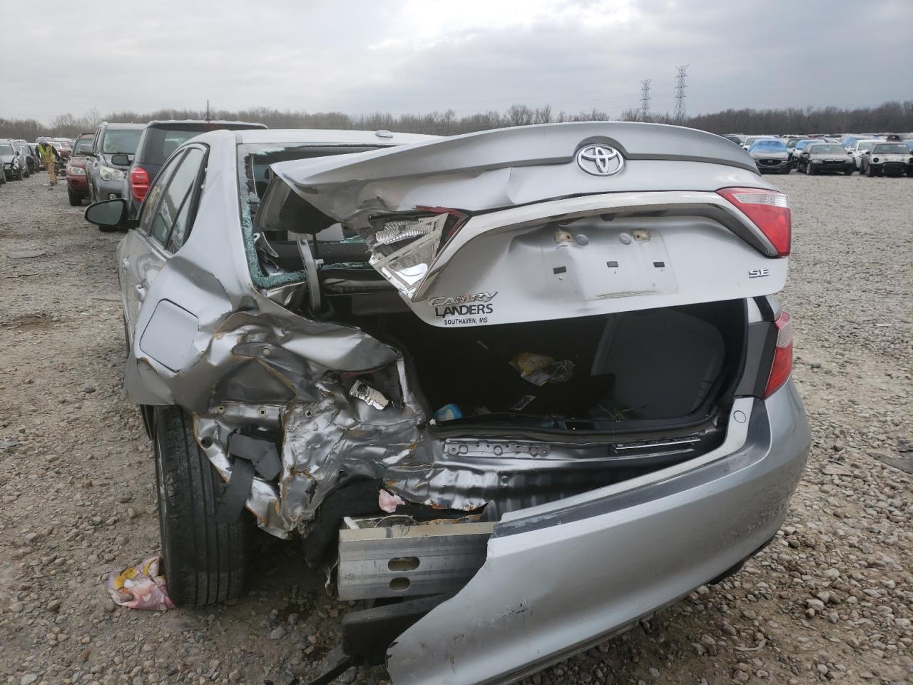 Photo 9 from auction – 2017 TOYOTA CAMRY LE with VIN 4T1BF1FK5HU358913