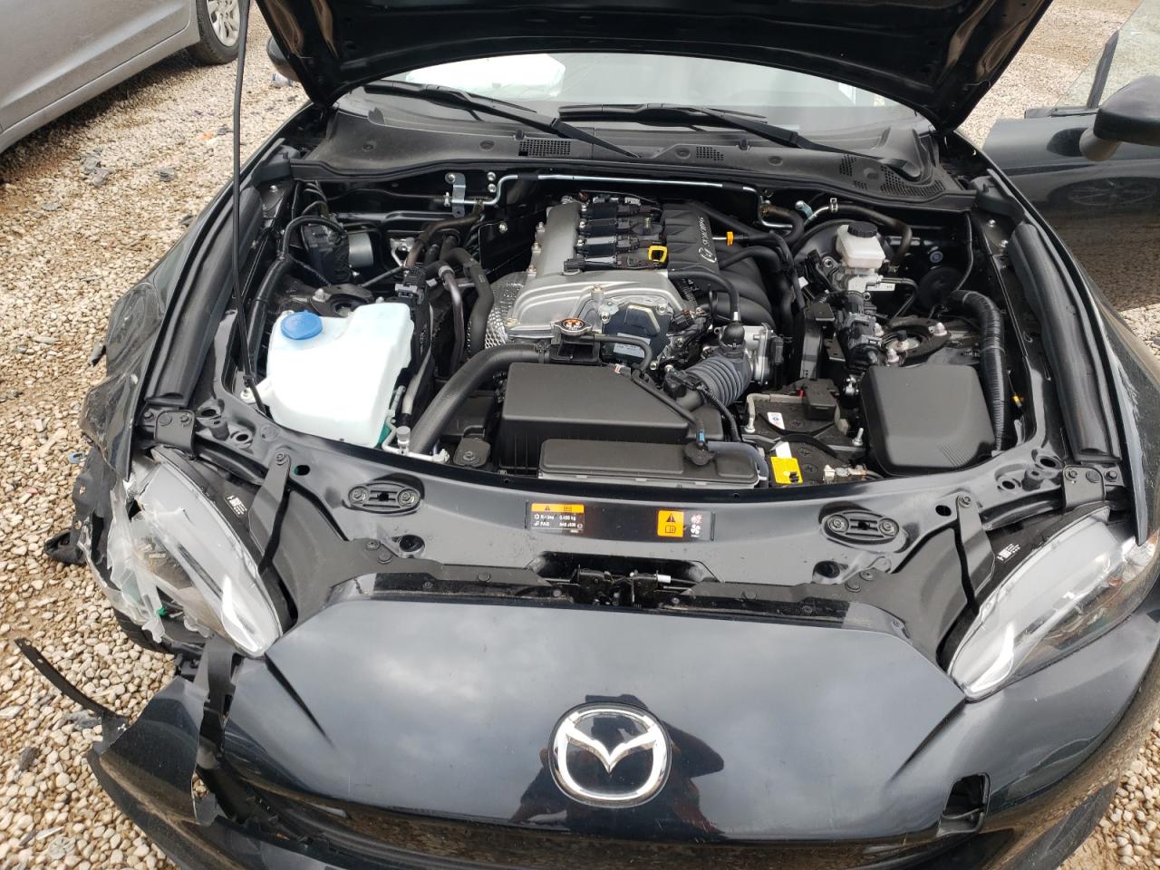 Photo 7 from auction – 2021 MAZDA MX-5 MIATA with VIN JM1NDAM76M0456176