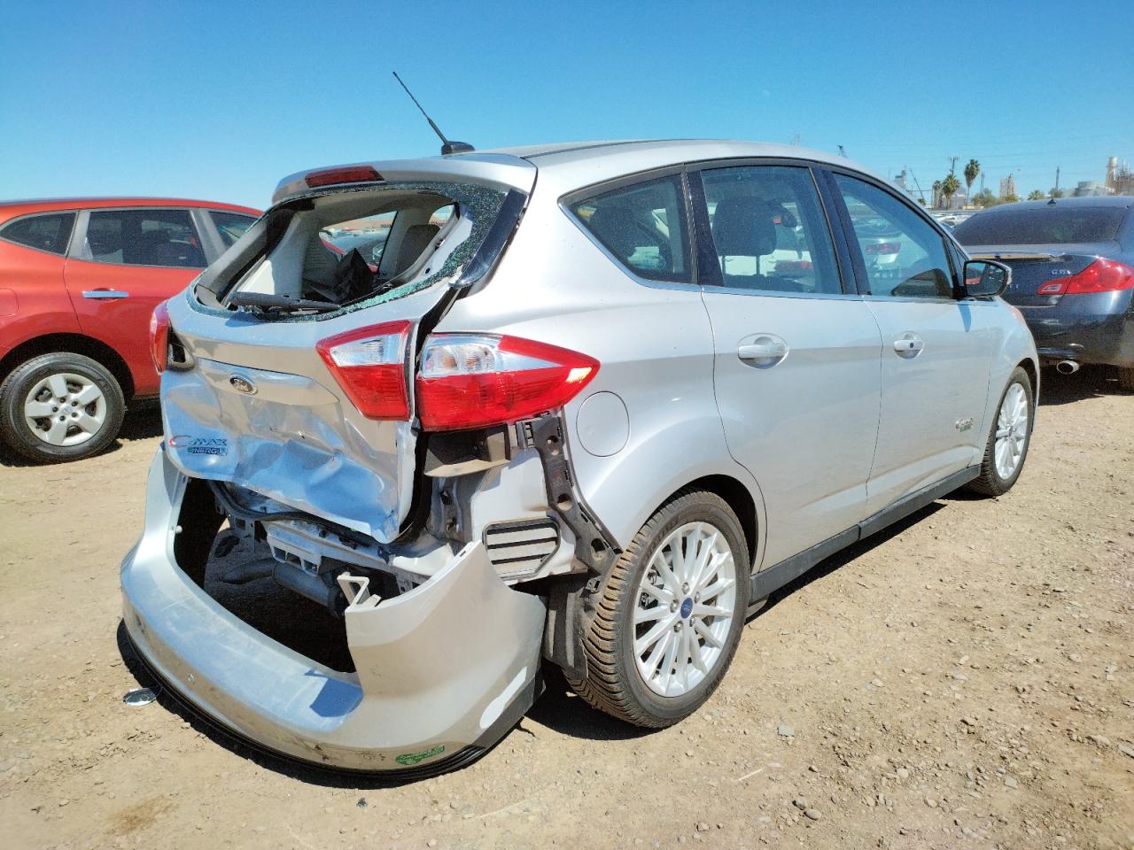 Photo 4 from auction – 2015 FORD C-MAX PREM with VIN 1FADP5CU8FL118707