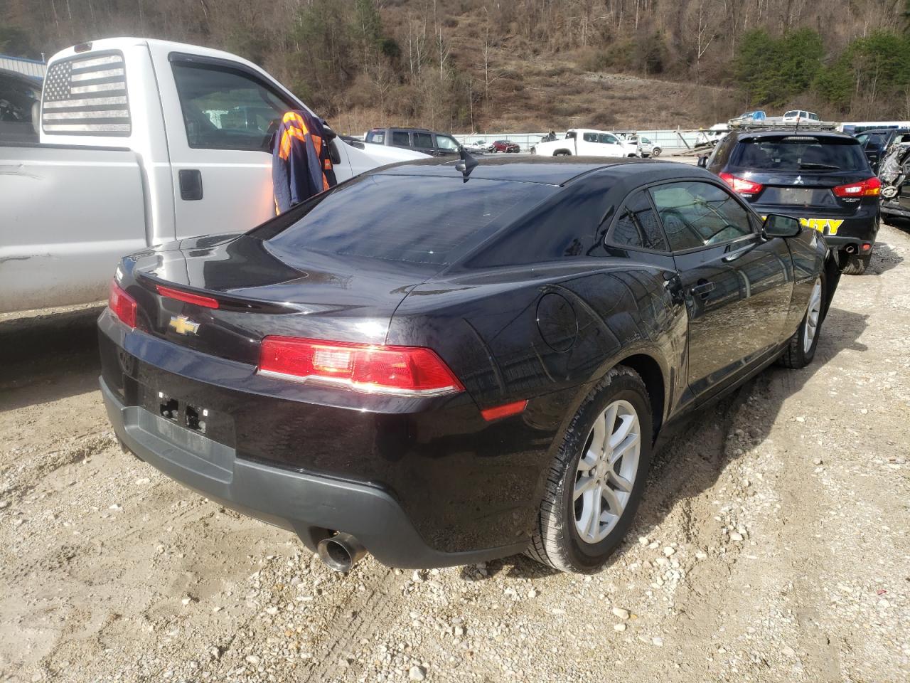 Photo 4 from auction – 2014 CHEVROLET CAMARO LS with VIN 2G1FA1E31E9127197