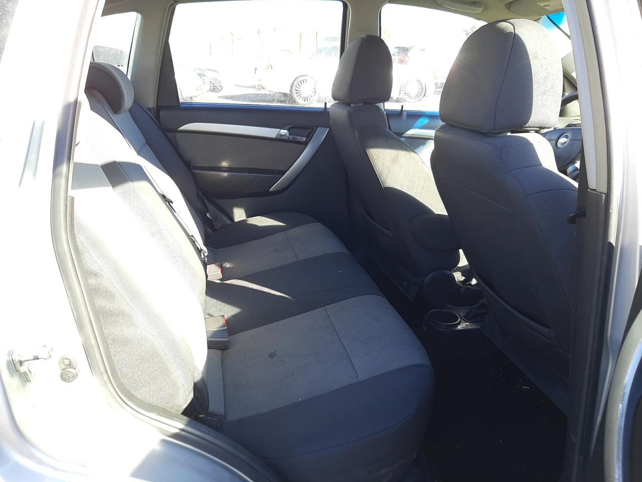 Photo 6 from auction – 2011 CHEVROLET AVEO LS with VIN KL1TD6DE2BB155139