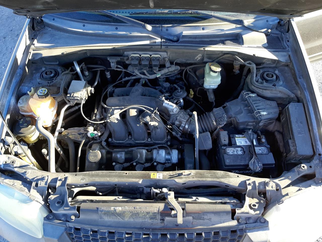 Photo 7 from auction – 2005 FORD ESCAPE XLT with VIN 1FMYU03165KA45706