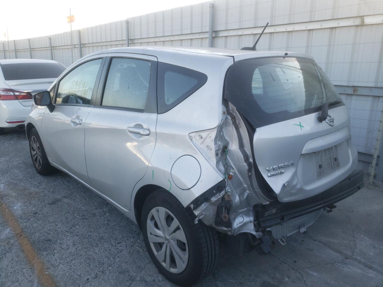 Photo 3 from auction – 2017 NISSAN VERSA NOTE with VIN 3N1CE2CP4HL366225