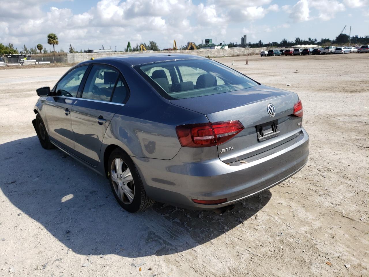 Photo 3 from auction – 2017 VOLKSWAGEN JETTA S with VIN 3VW2B7AJ5HM233638