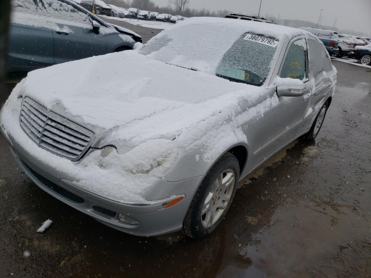 Photo 2 from auction – 2003 MERCEDES-BENZ E 320 with VIN WDBUF65J33A156115
