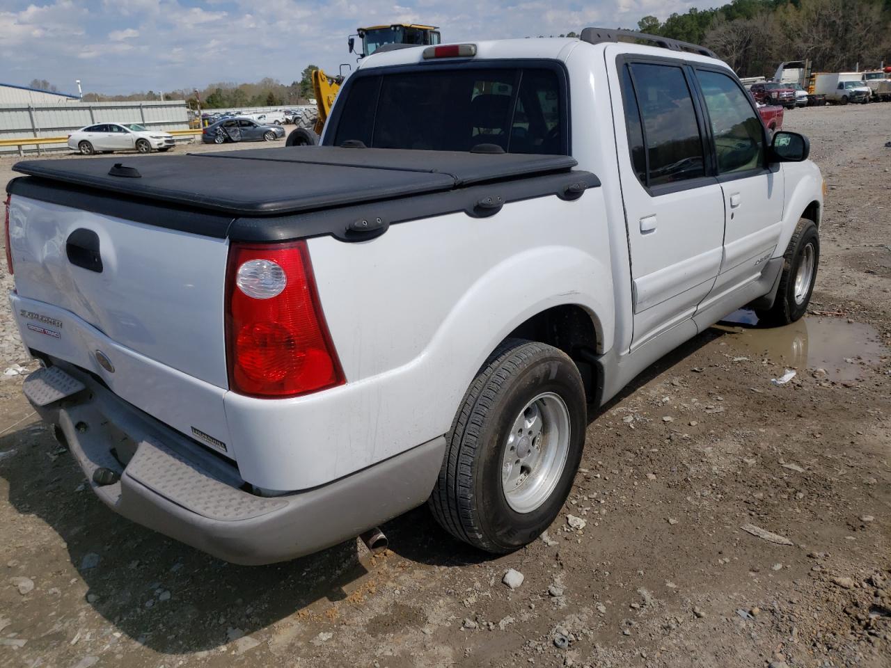Photo 4 from auction – 2001 FORD EXPLORER S with VIN 1FMZU67EX1UA12145