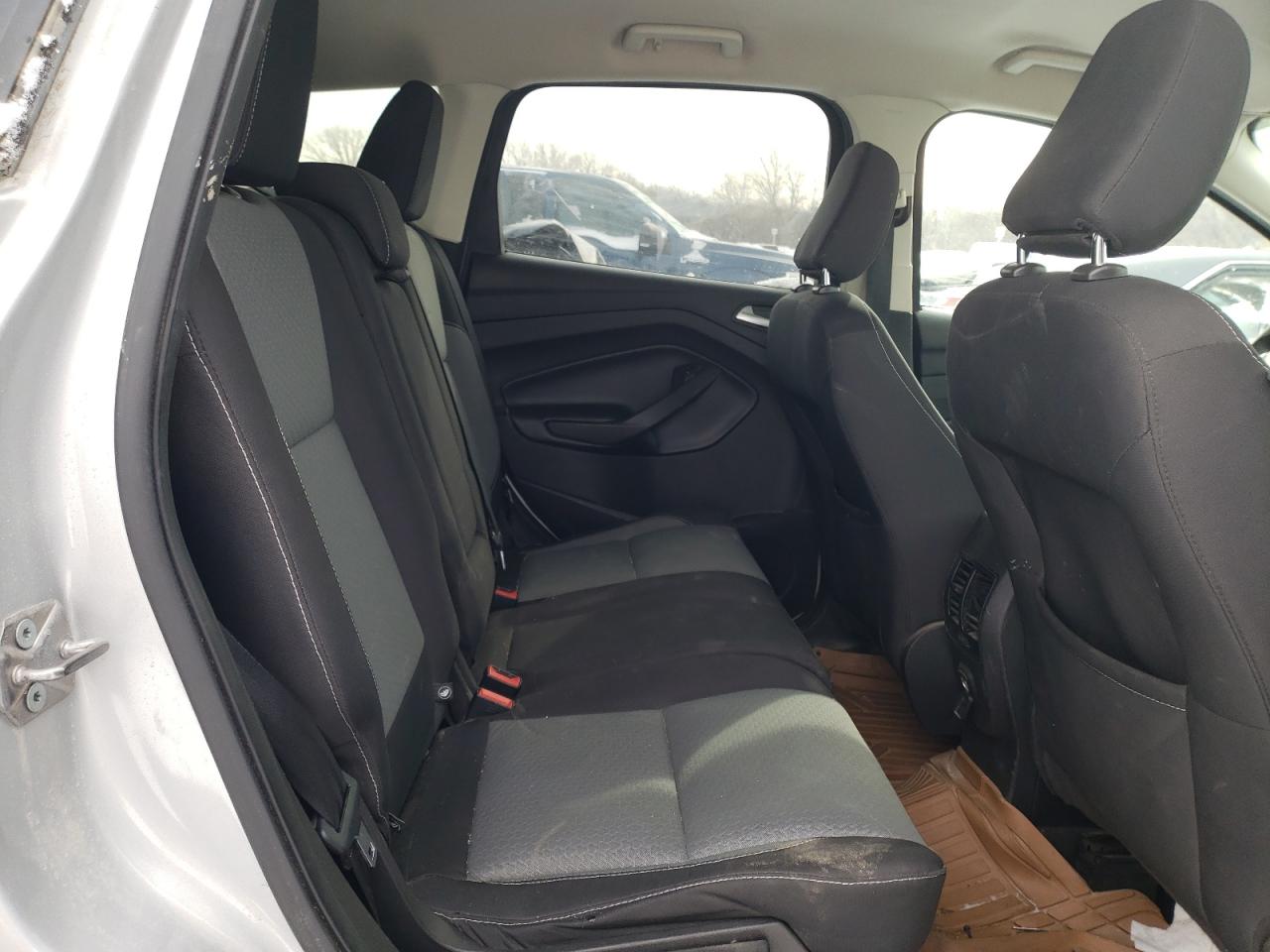 Photo 6 from auction – 2018 FORD ESCAPE SE with VIN 1FMCU0G97JUB48836