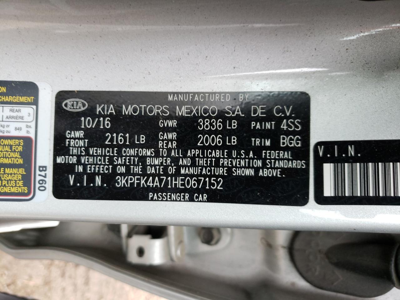 Photo 10 from auction – 2017 KIA FORTE LX with VIN 3KPFK4A71HE067152