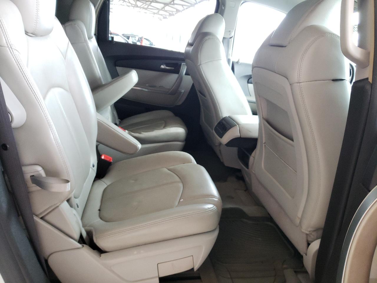 Photo 6 from auction – 2008 GMC ACADIA SLT with VIN 1GKER33748J136230