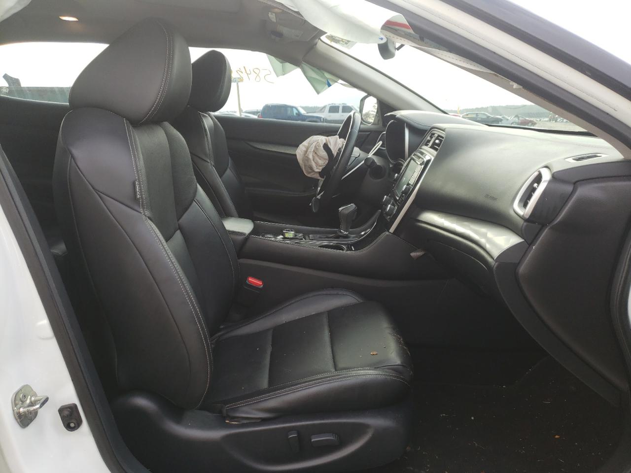 Photo 5 from auction – 2017 NISSAN MAXIMA 3.5 with VIN 1N4AA6AP8HC384111