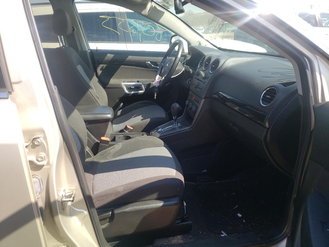 Photo 5 from auction – 2014 CHEVROLET CAPTIVA LS with VIN 3GNAL2EK8ES637176