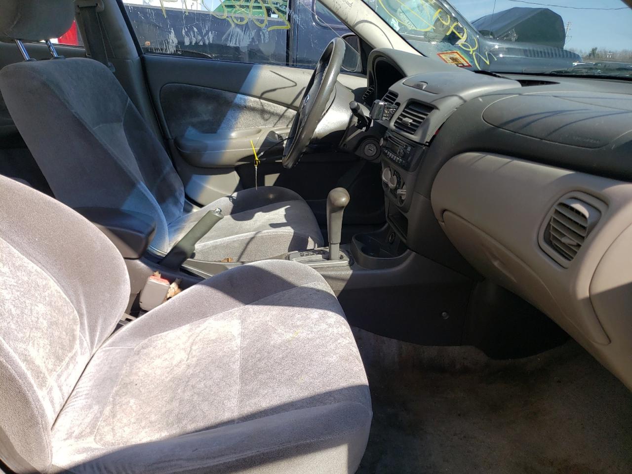Photo 5 from auction – 2003 NISSAN SENTRA XE with VIN 3N1CB51D83L806099