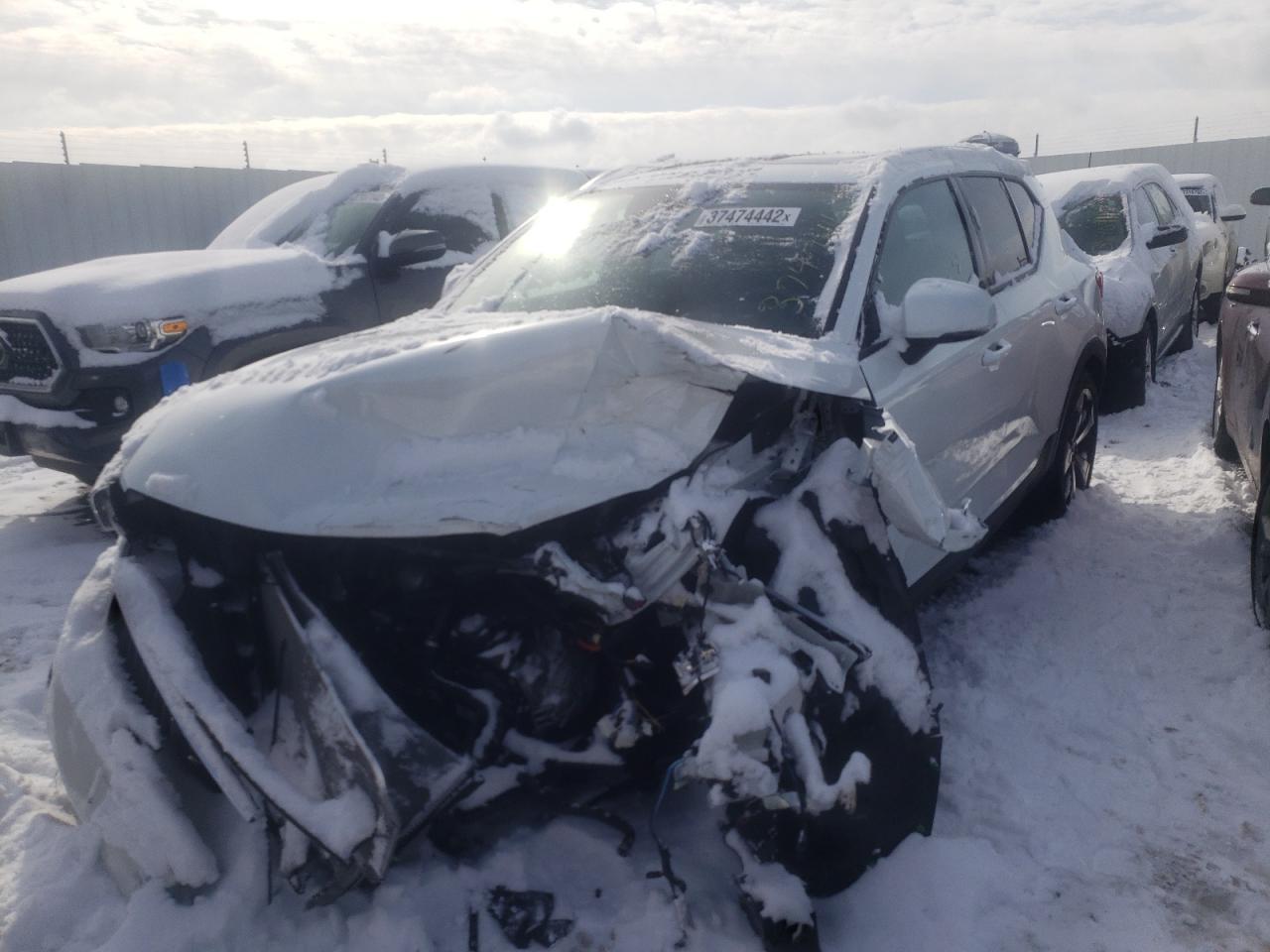 Photo 2 from auction – 2021 VOLVO XC40 T5 MO with VIN YV4162UK9M2584528