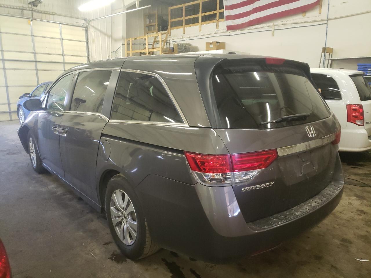 Photo 3 from auction – 2015 HONDA ODYSSEY EX with VIN 5FNRL5H69FB021928