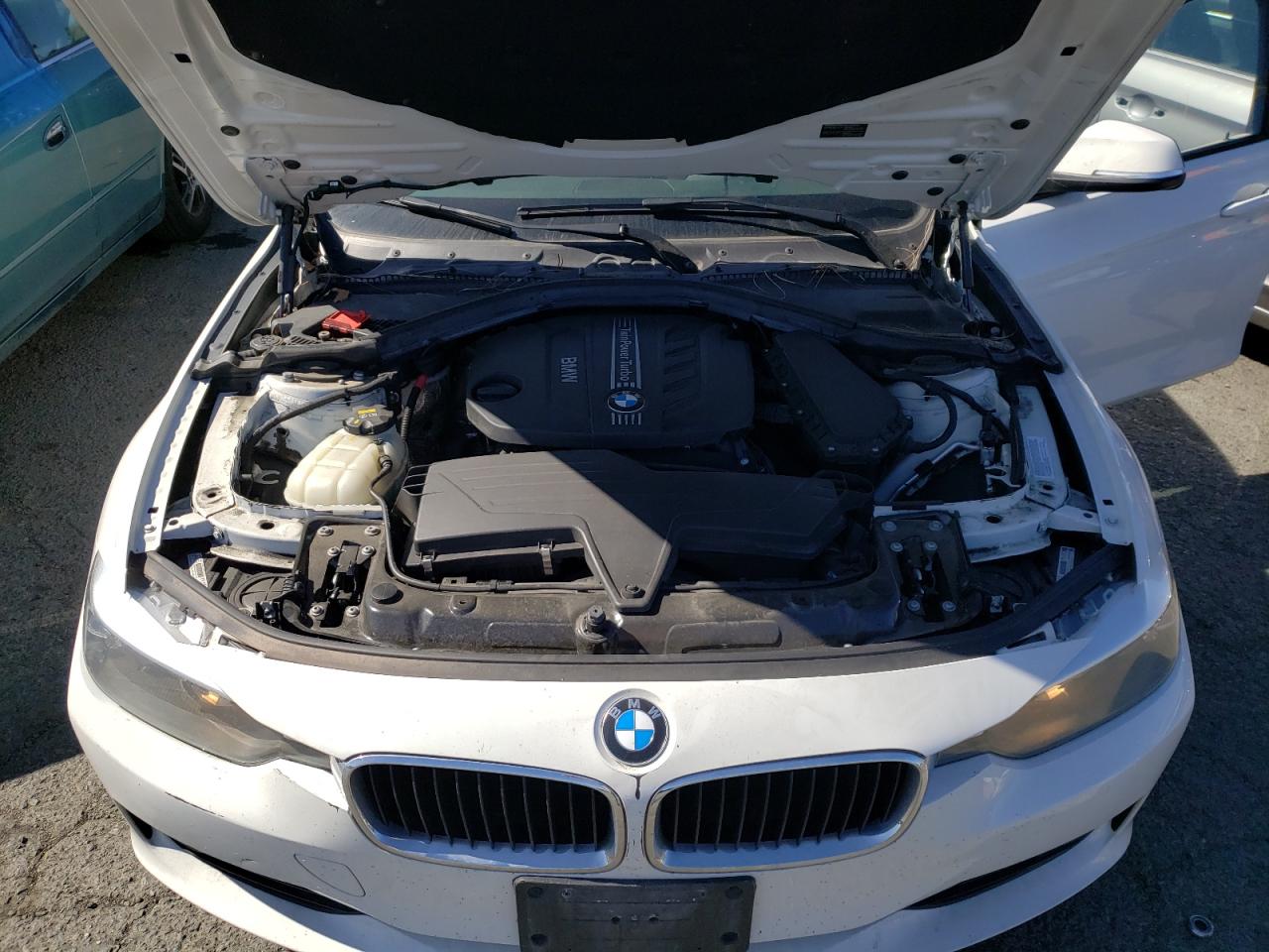 Photo 7 from auction – 2014 BMW 328 D with VIN WBA3D3C51EK157023