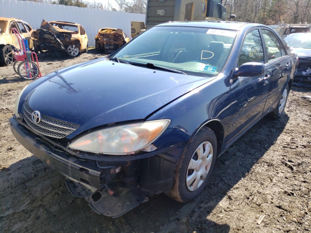 Photo 2 from auction – 2004 TOYOTA CAMRY LE with VIN 4T1BE32K84U332756
