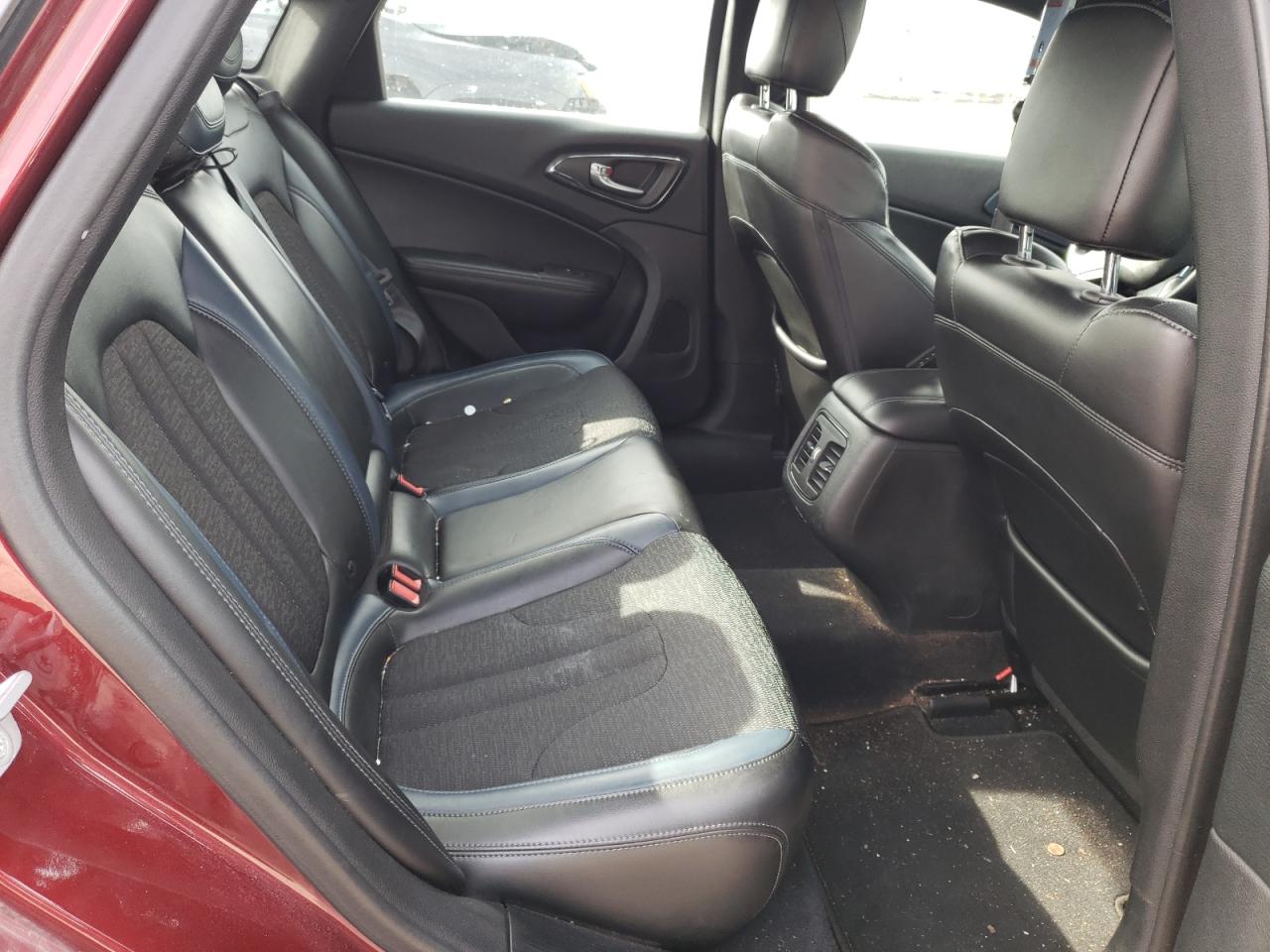 Photo 6 from auction – 2015 CHRYSLER 200 S with VIN 1C3CCCDG5FN523205