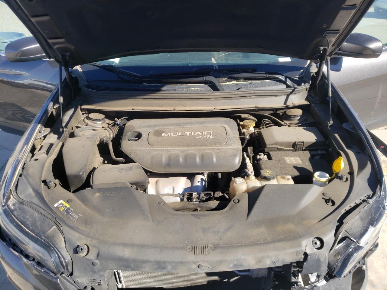 Photo 7 from auction – 2019 JEEP CHEROKEE L with VIN 1C4PJLLB8KD178518