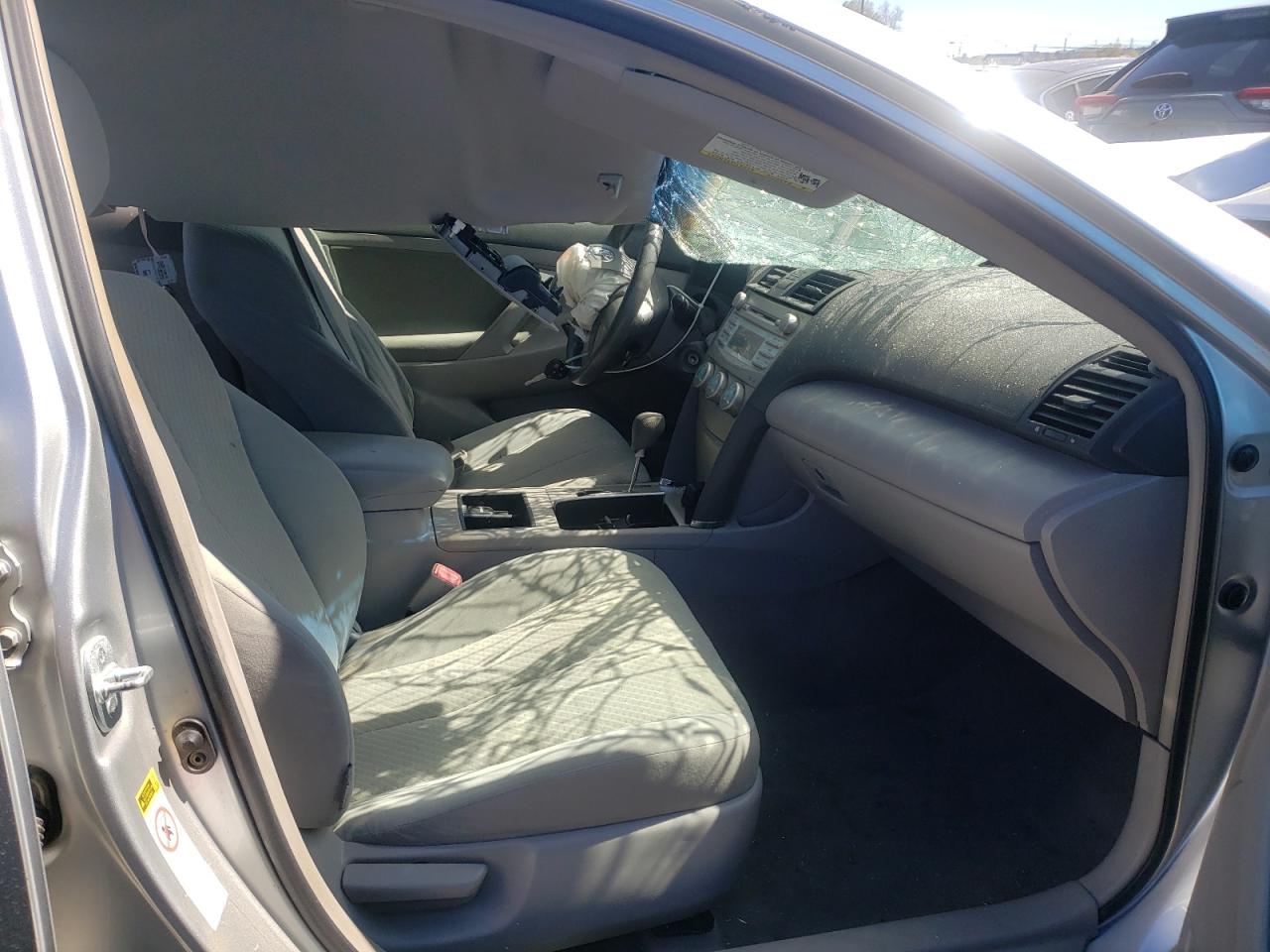 Photo 5 from auction – 2007 TOYOTA CAMRY CE with VIN JTNBE46K973129532