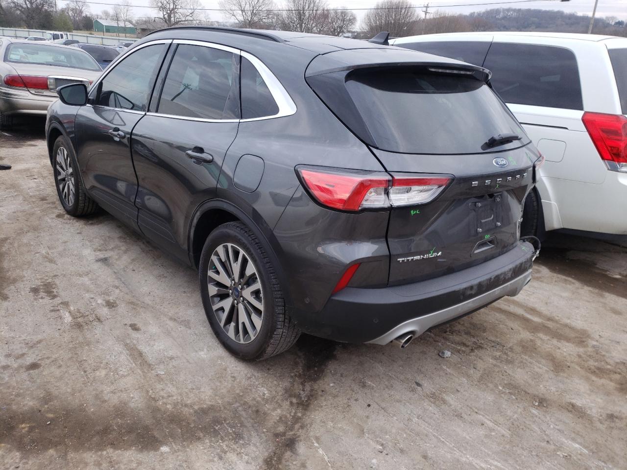 Photo 3 from auction – 2020 FORD ESCAPE TIT with VIN 1FMCU0DZ6LUC03736