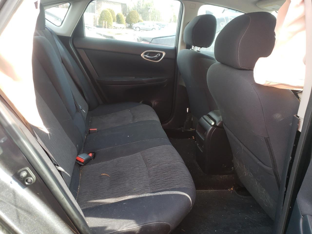 Photo 6 from auction – 2015 NISSAN SENTRA S with VIN 3N1AB7AP5FL660598