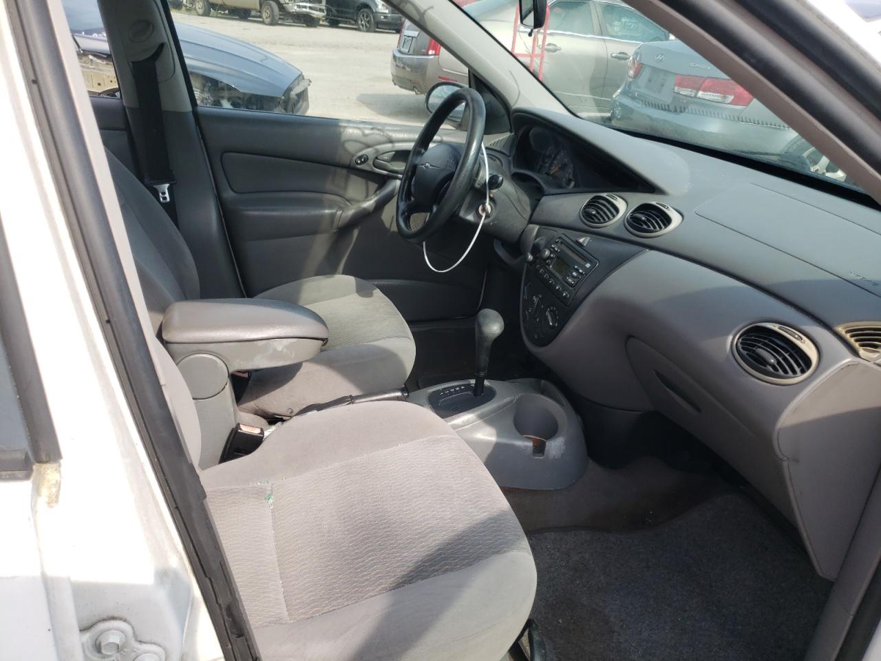 Photo 5 from auction – 2001 FORD FOCUS SE with VIN 1FAFP34P21W341080