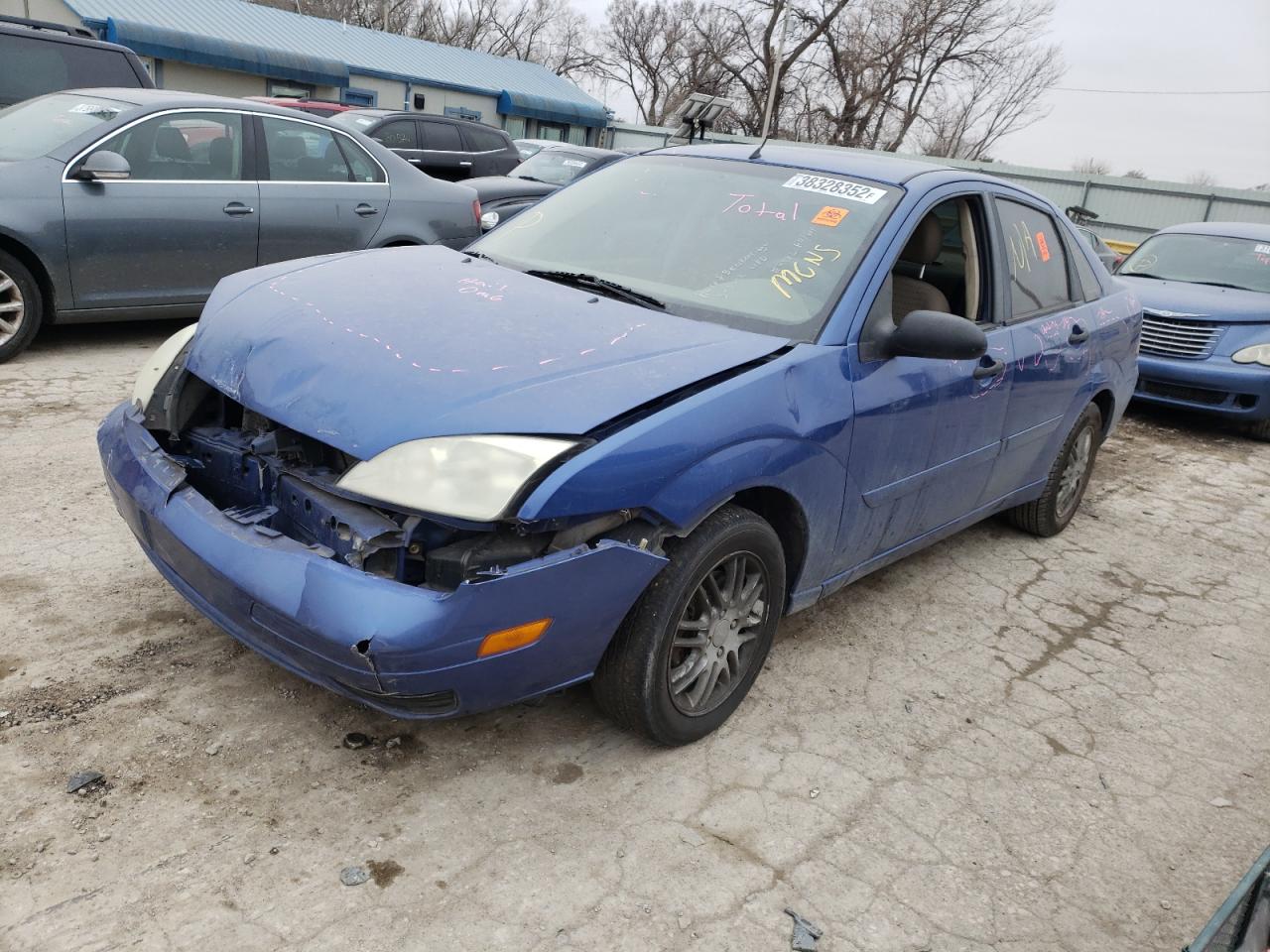 Photo 2 from auction – 2005 FORD FOCUS ZX4 with VIN 1FAFP34NX5W289864