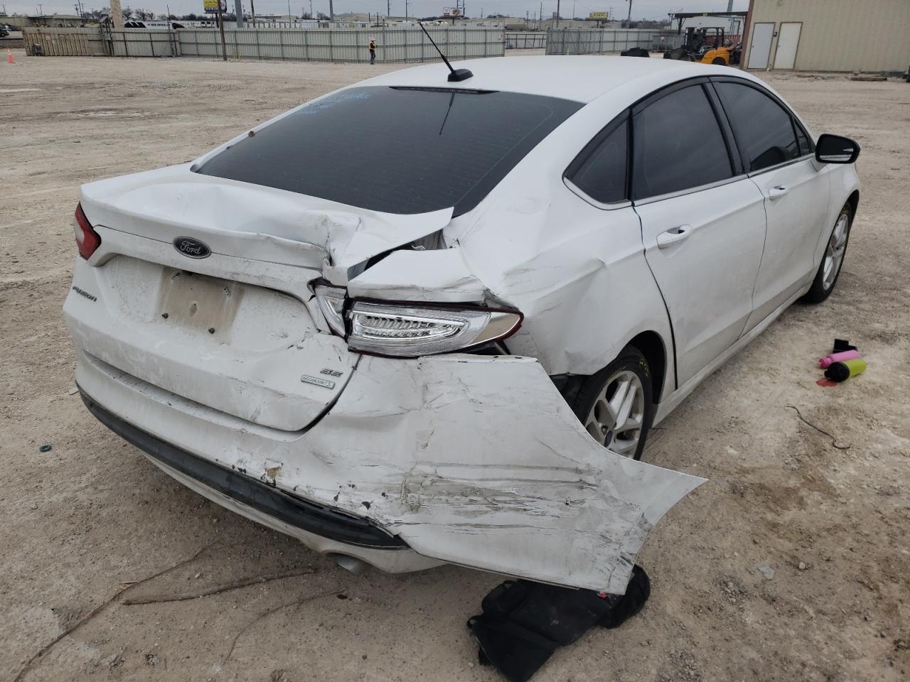صورة رقم 4 من المزاد - 2016 FORD FUSION SE مع VIN 3FA6P0HD3GR216745
