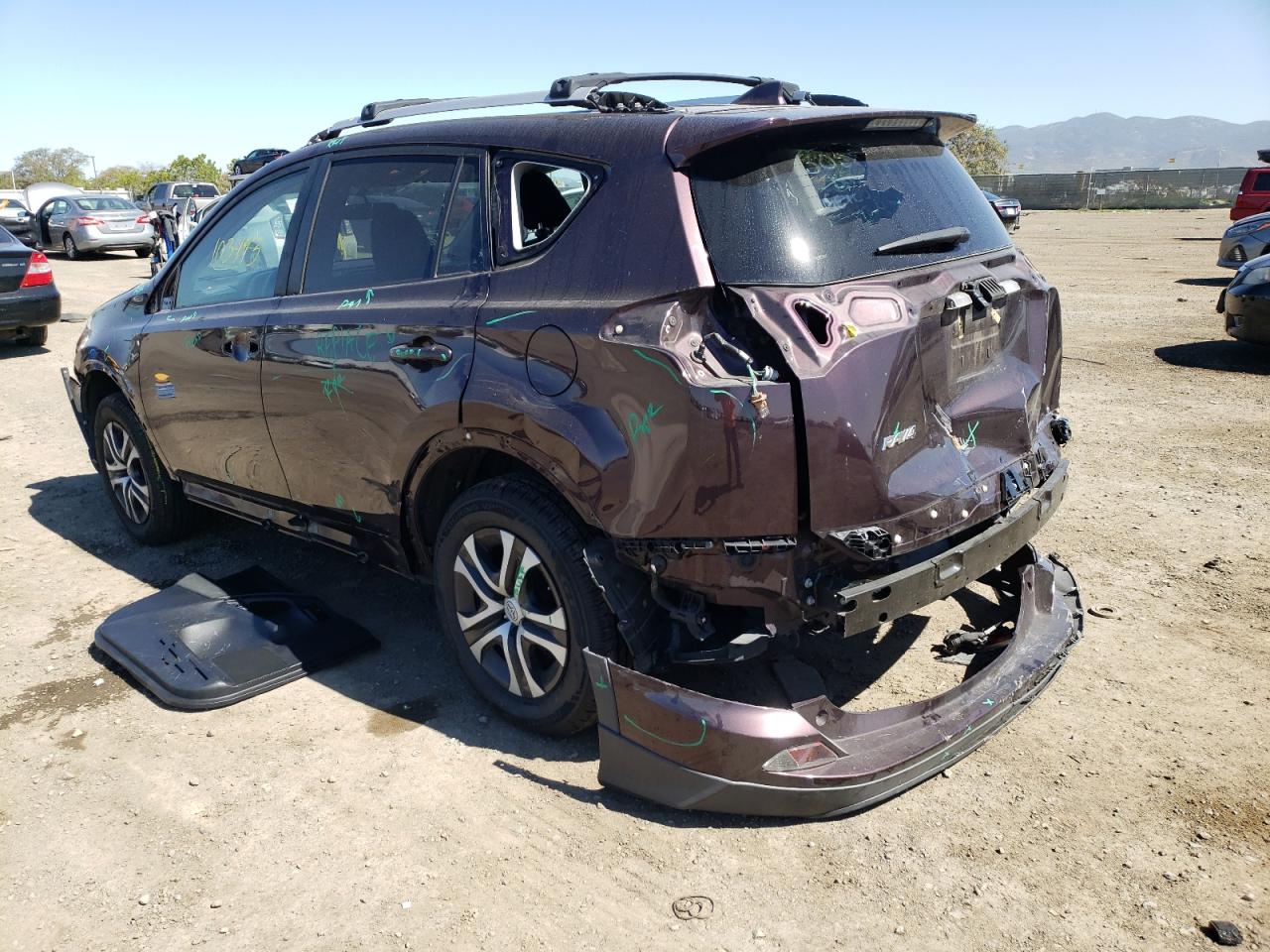 Photo 3 from auction – 2016 TOYOTA RAV4 LE with VIN 2T3ZFREV3GW302578