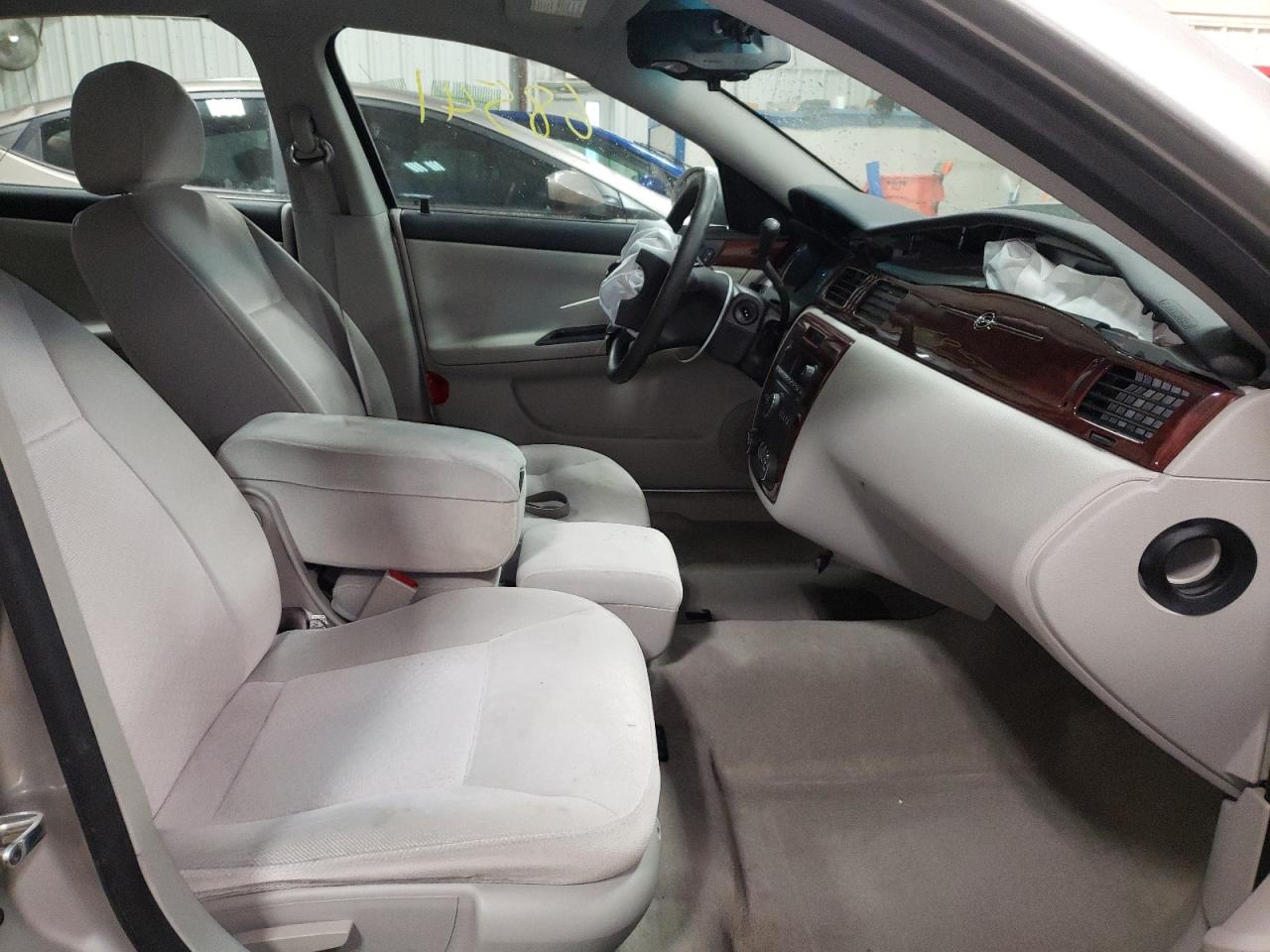 Photo 5 from auction – 2008 CHEVROLET IMPALA with VIN 2G1WT58K689230592