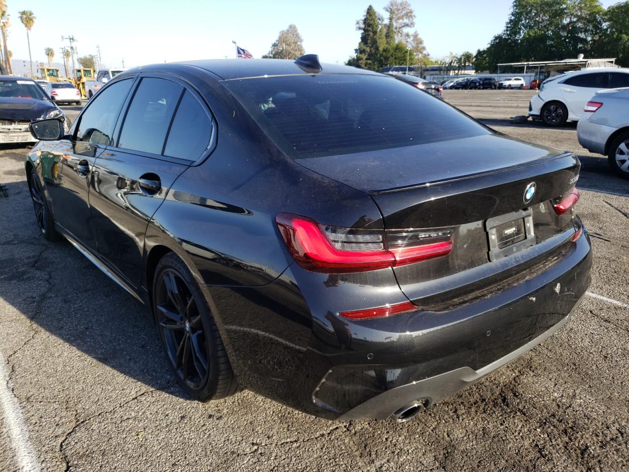 Photo 3 from auction – 2022 BMW 330I with VIN 3MW5R1J09N8C28797