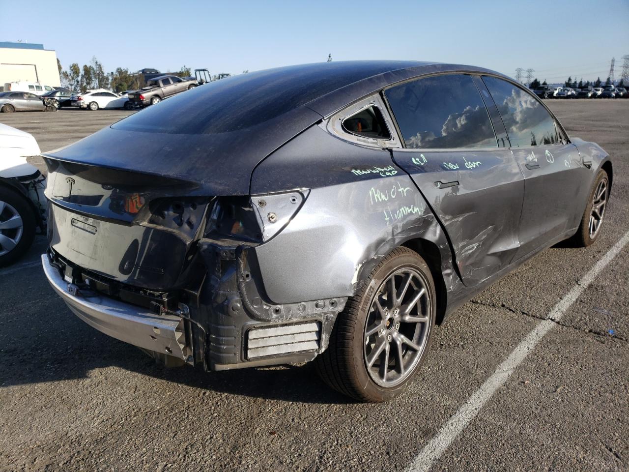 Photo 4 from auction – 2019 TESLA MODEL 3 with VIN 5YJ3E1EB4KF440452