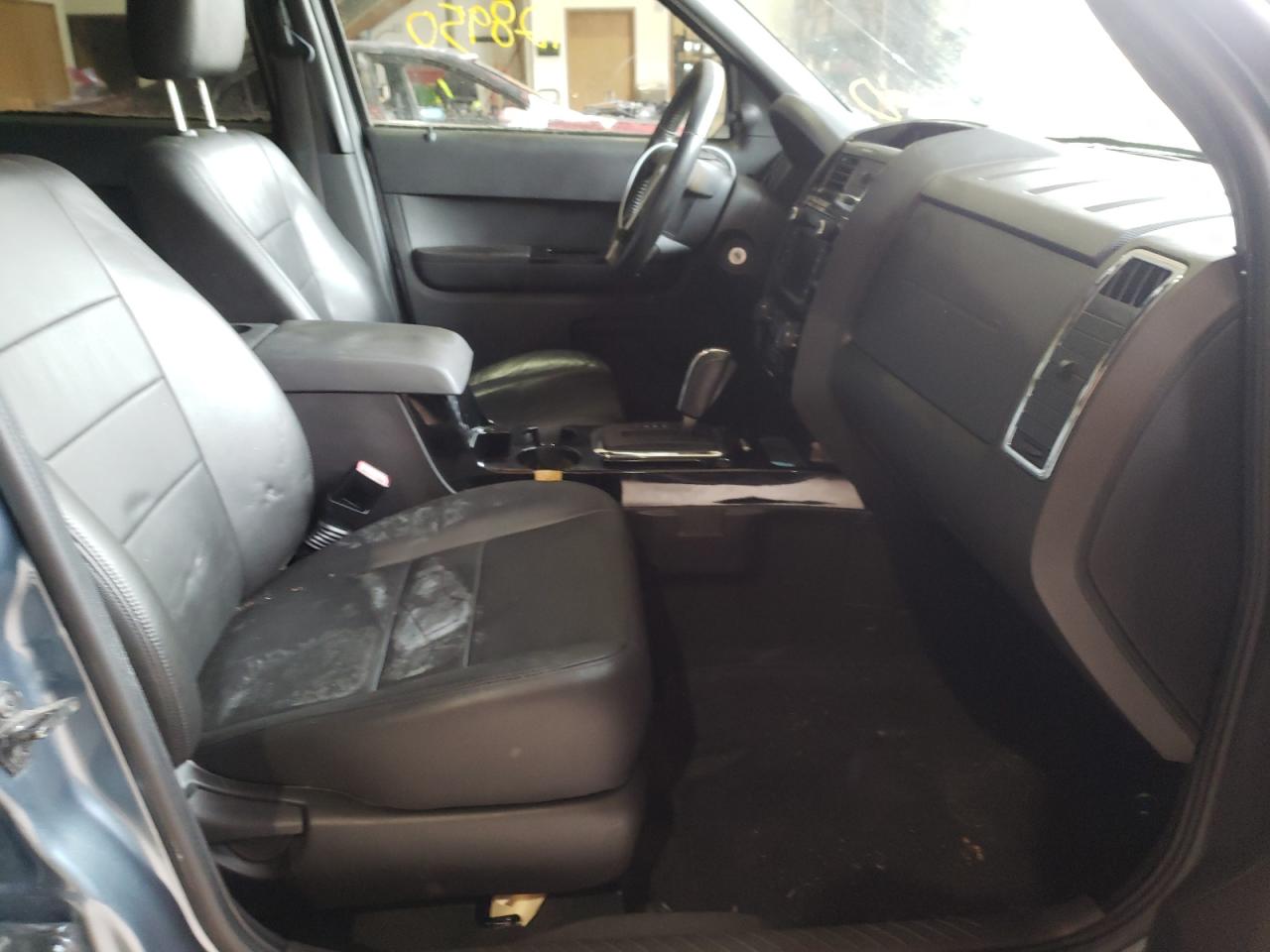 Photo 5 from auction – 2010 FORD ESCAPE LIM with VIN 1FMCU9EG5AKA78299