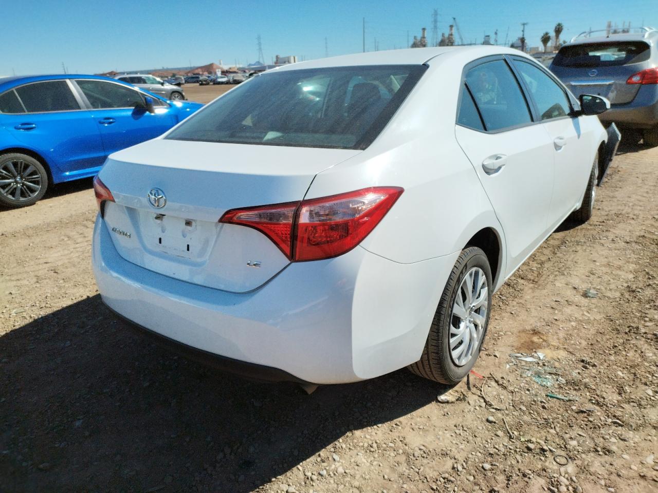 Photo 4 from auction – 2017 TOYOTA COROLLA L with VIN 5YFBURHEXHP657956
