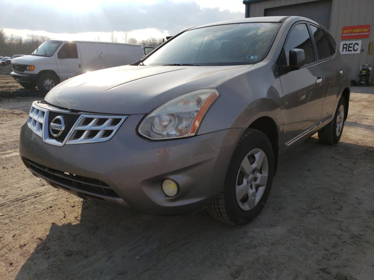 Photo 2 from auction – 2011 NISSAN ROGUE S with VIN JN8AS5MV1BW303908
