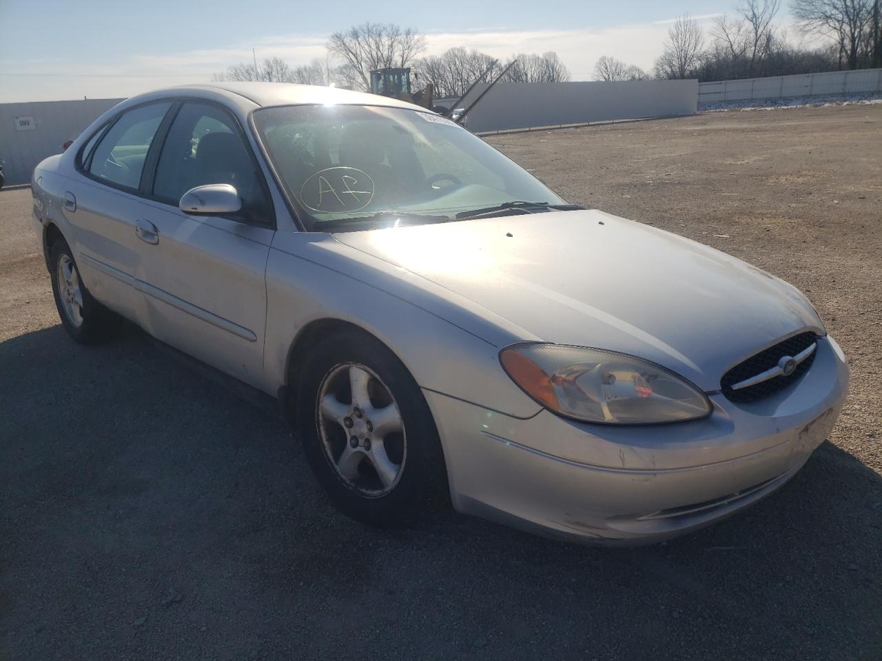 FORD TAURUS SES 2001 with VIN 1FAFP55U31G114541 - Photo from auction