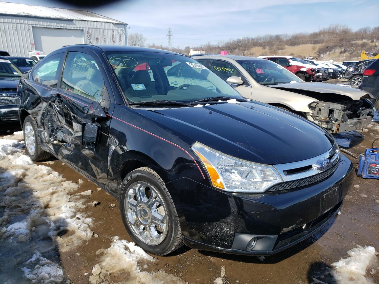 FORD FOCUS SE 2008 with VIN 1FAHP33N18W117575 - Photo from auction