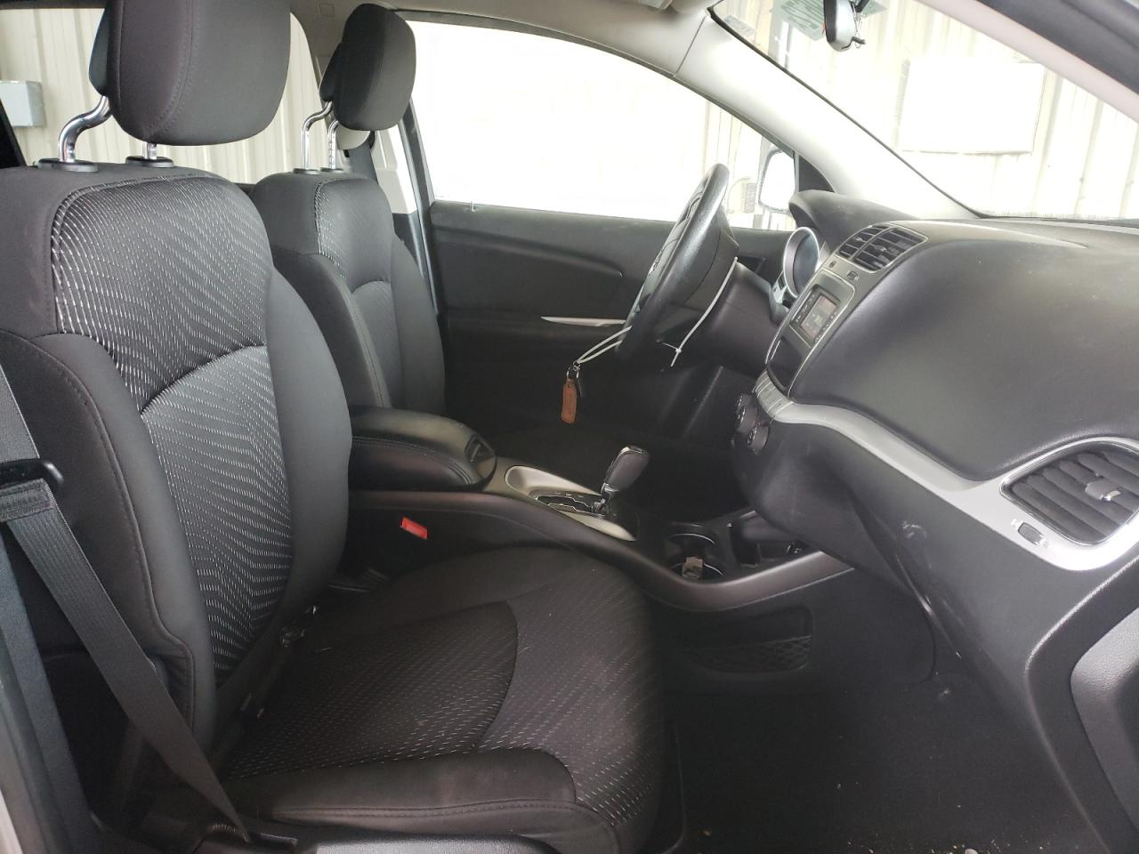 Photo 5 from auction – 2015 DODGE JOURNEY SX with VIN 3C4PDCBG6FT697247