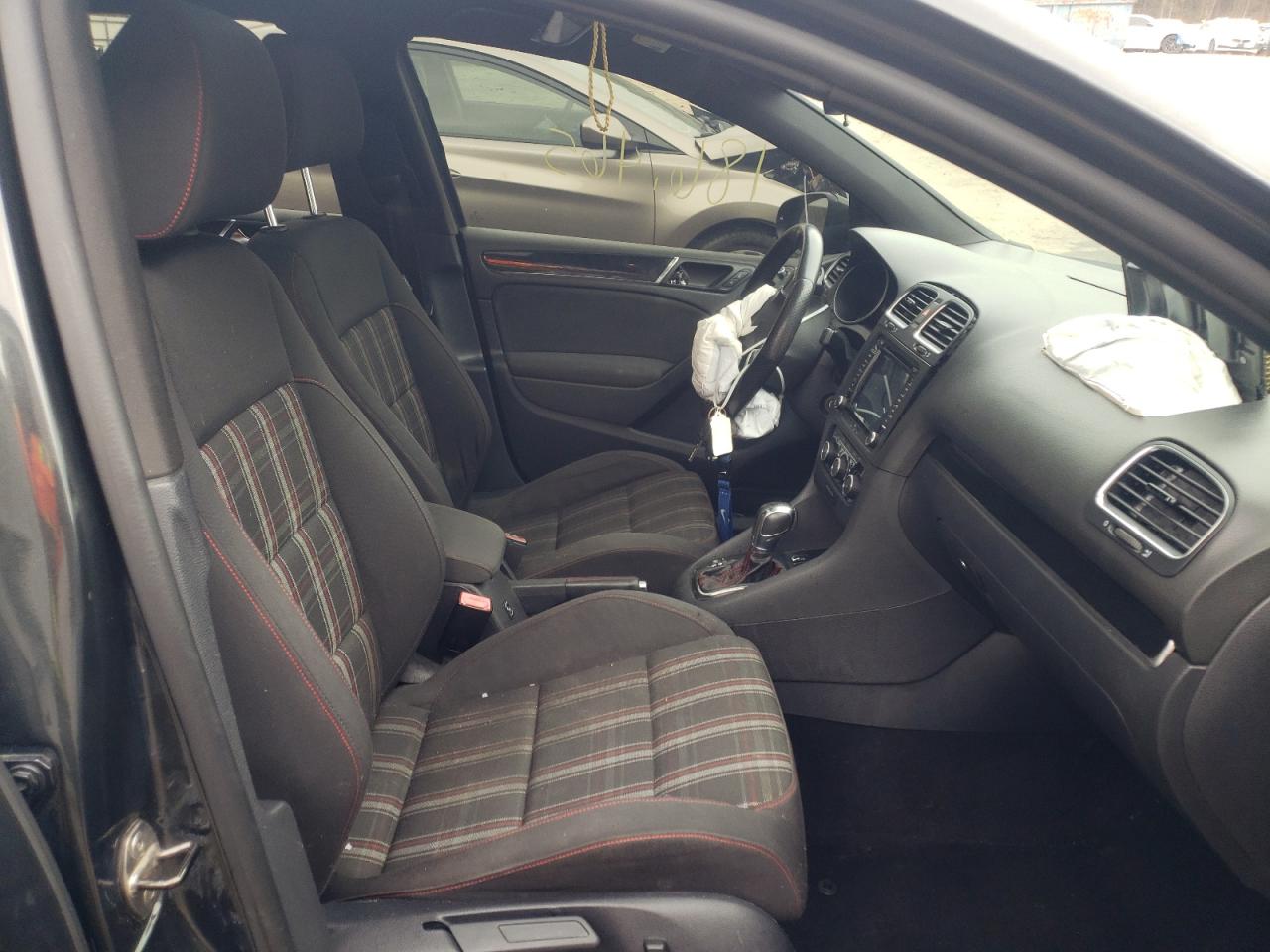 Photo 5 from auction – 2012 VOLKSWAGEN GTI with VIN WVWHD7AJ8CW079166