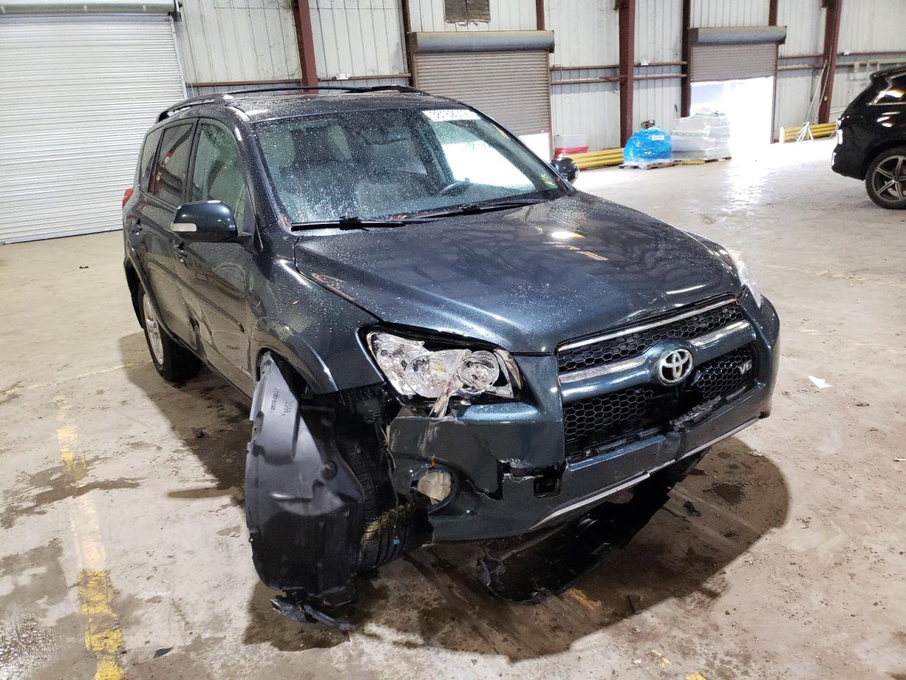TOYOTA RAV4 LIMIT 2010 with VIN 2T3DK4DV8AW024181 - Photo from auction